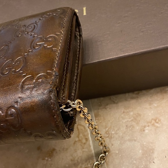 (SOLD) Auth Gucci Wallet on chain - Picture 11 of 15